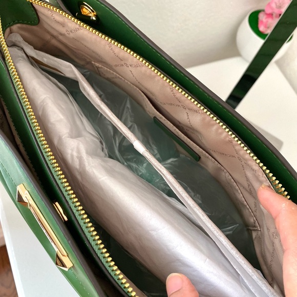 Michael Kors Whitney Medium Quilted Tote Bag - Picture 8 of 10